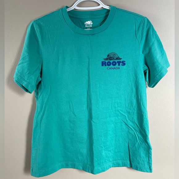 Unique Roots Canada Tee - Picture 2 of 4